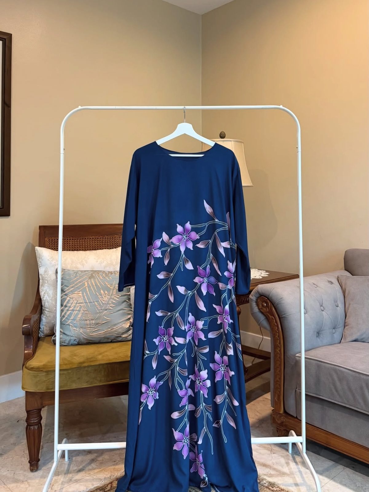 Navy Blue Flower